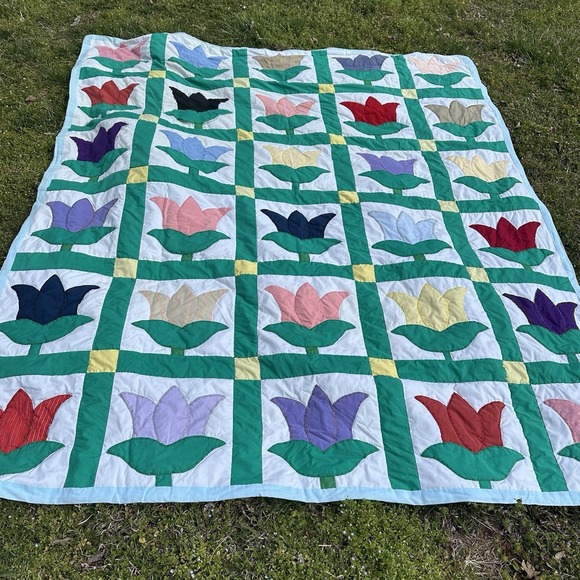 Other - VTG‎ Handmade QUILT Applique Style Tulips Large 96"x82" 1930s